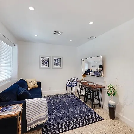 Beautiful 1 Bedroom Steps To The Beach! West Palm Beach Extérieur photo